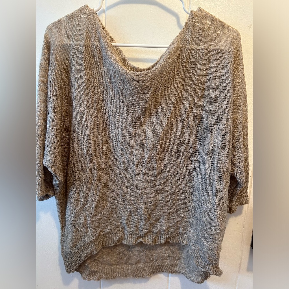 Boutique find women's knit top